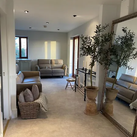 Old Mill Apartment
